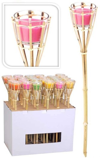 Antorchas de bambú con vela de citronela